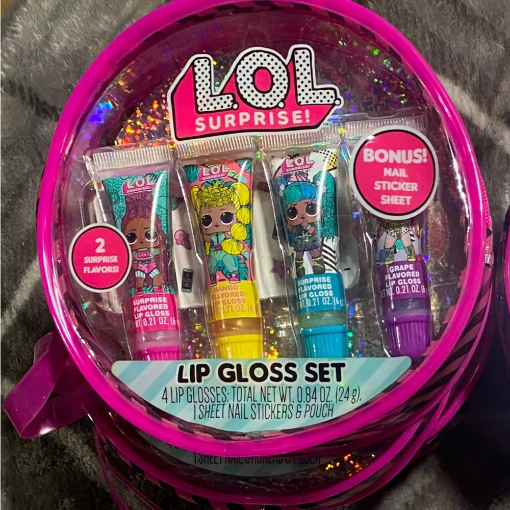 LOL SURPRISE! ** 4pc LIP GLOSS Set Plastic Zipper Carrying Case **